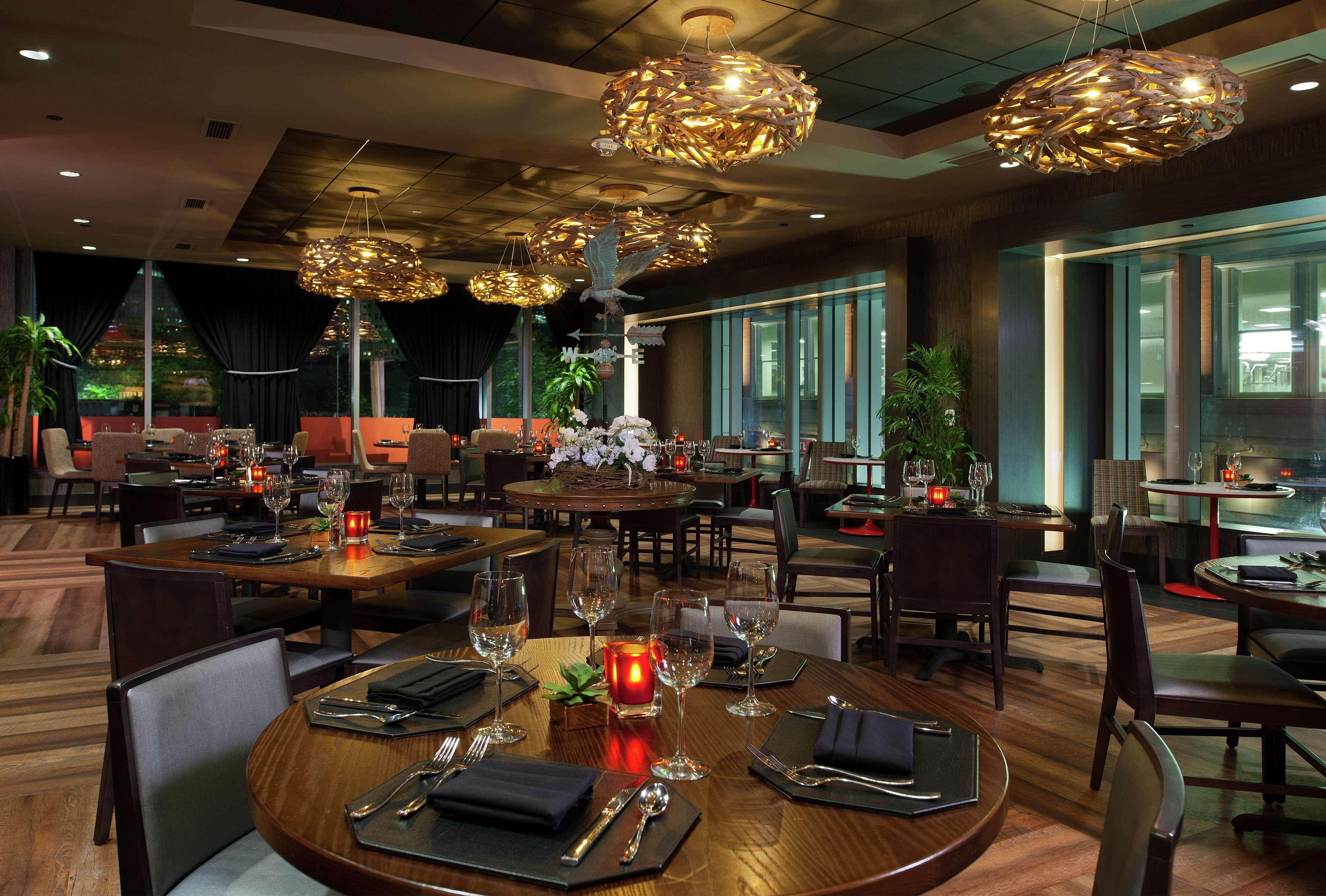 Hilton Garden Inn Pittsburgh Downtown Экстерьер фото