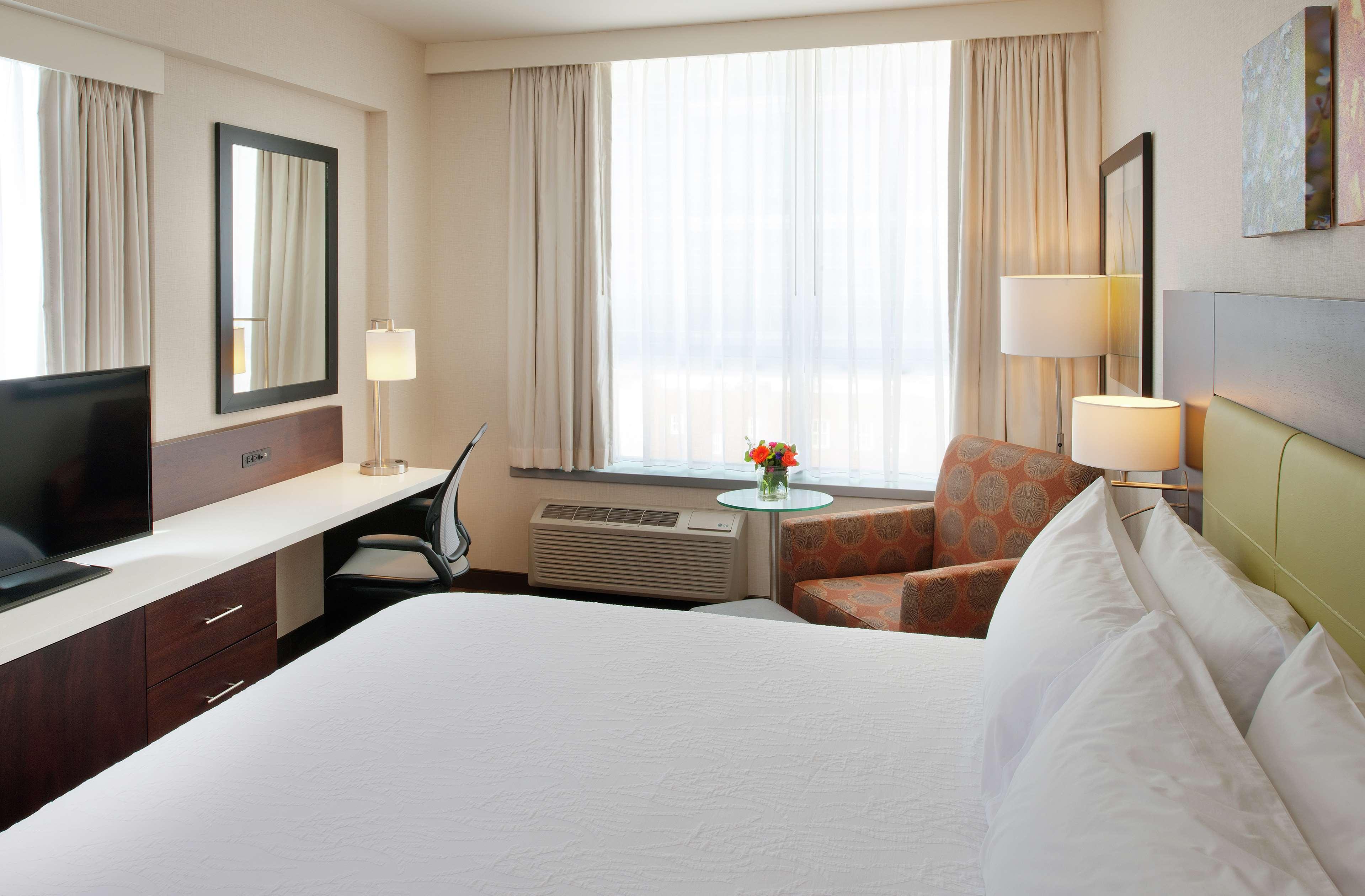 Hilton Garden Inn Pittsburgh Downtown Экстерьер фото