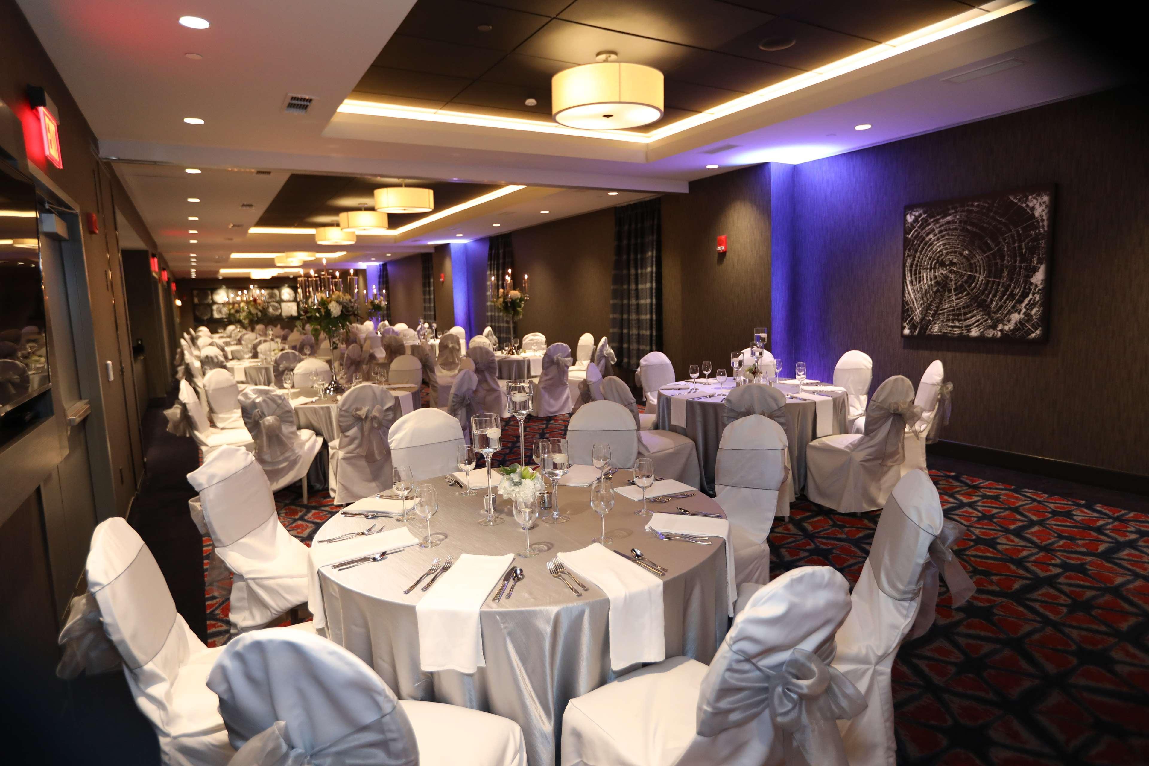 Hilton Garden Inn Pittsburgh Downtown Экстерьер фото