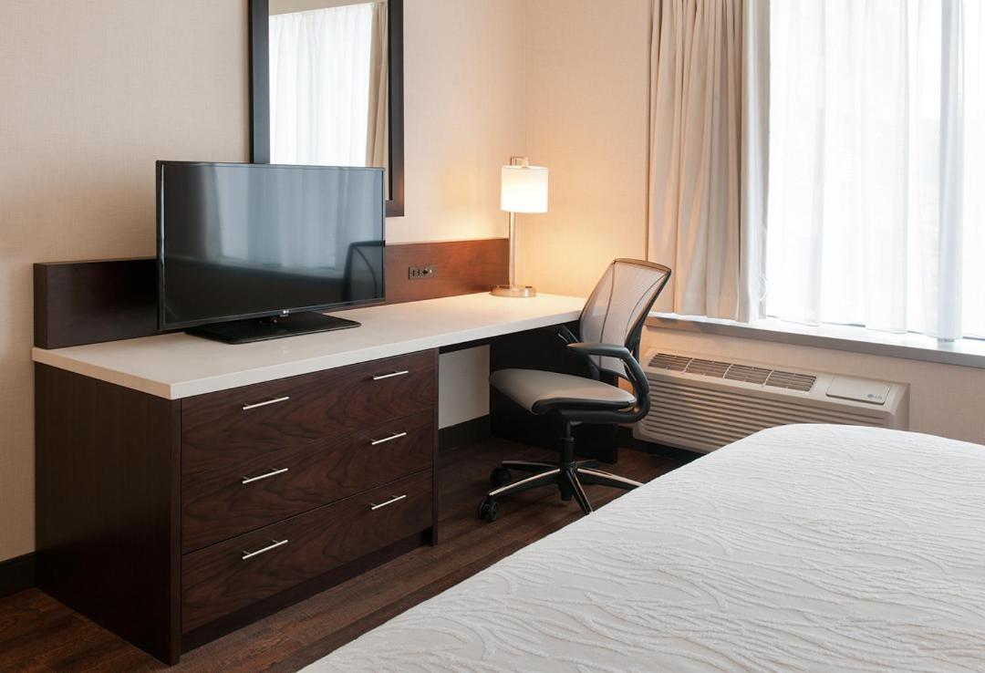 Hilton Garden Inn Pittsburgh Downtown Экстерьер фото